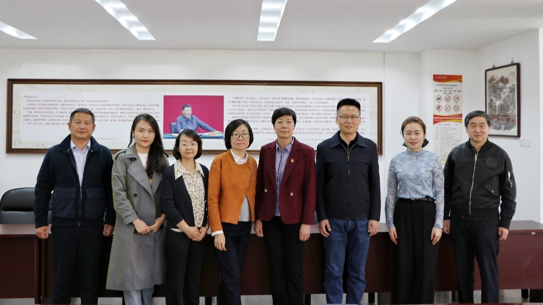 新疆大学尊龙凯时平台来我院调研交流图片2.jpg
